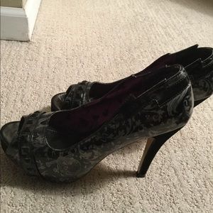 Barely worn heels